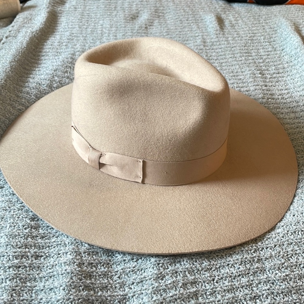 Urban Outfitters Hat NWOT